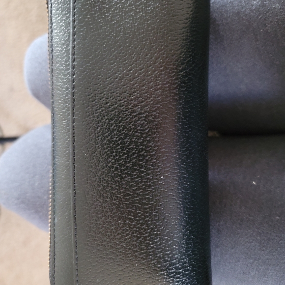 Kate Spade Wallet - Picture 2 of 3